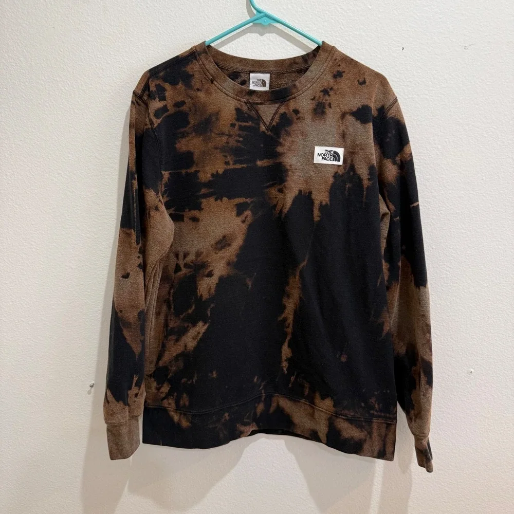 The North Face Mens Custom Bleach Dyed Crewneck Sweatshirt Black Brown Large